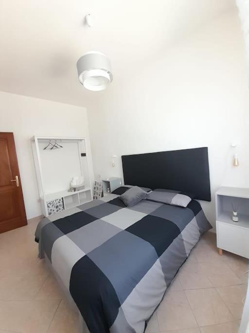 Casa Gioia Apartment ออลเบีย ภายนอก รูปภาพ